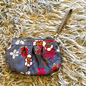 Haiku wristlet, excellent like new condition